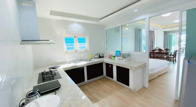 Sealife Private Beach Villa — photo 4