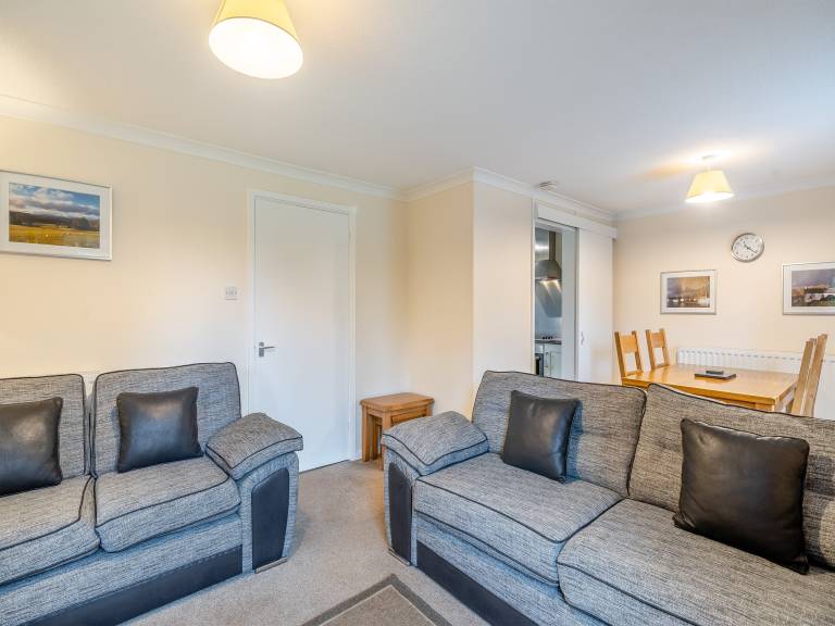 Family-friendly nice cottage with garden | Pets are welcome — photo 4
