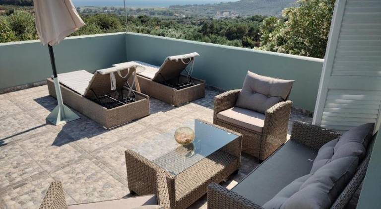 House with 2 rooms for 6 persons — photo 3
