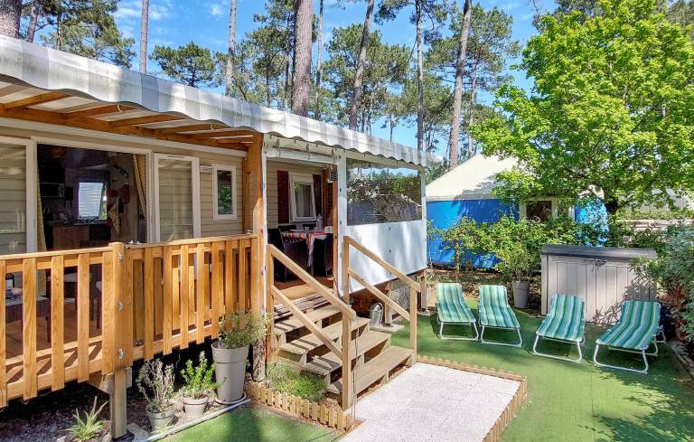 Camping Saint-Julien-en-Born