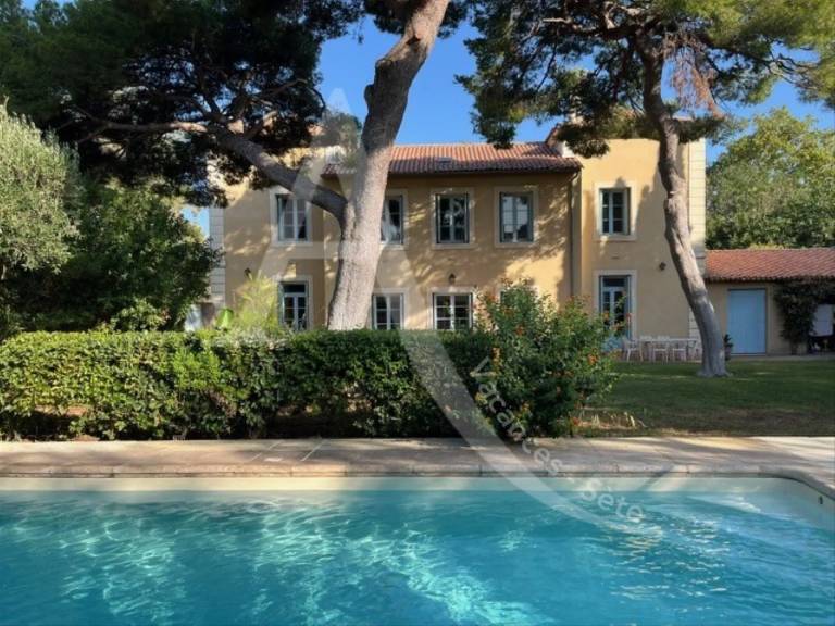 Villa Balaruc-les-Bains