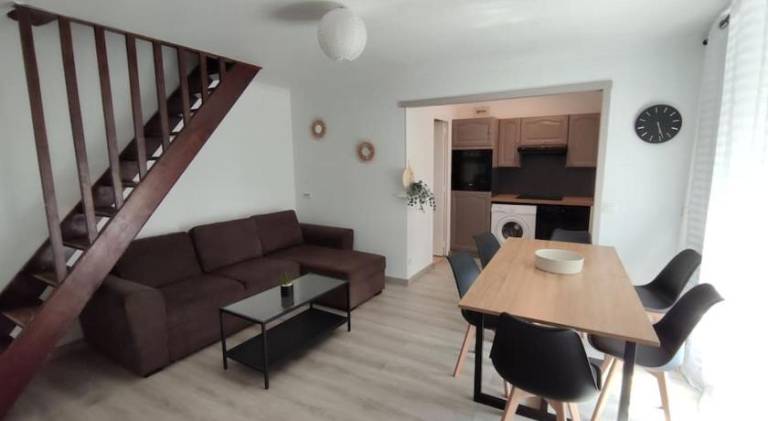 Apartment with 2 rooms for 6 persons — photo 2
