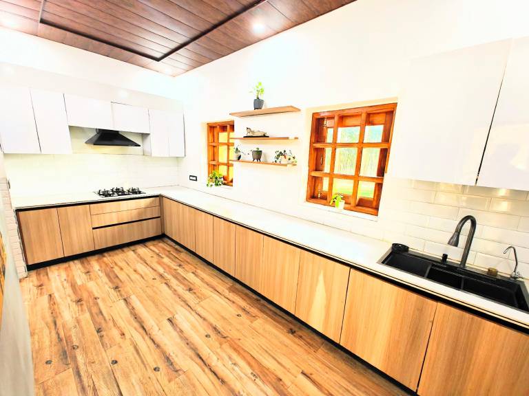 House with barbecue, yard & pool | Good for workation | Dogs allowed — photo 5