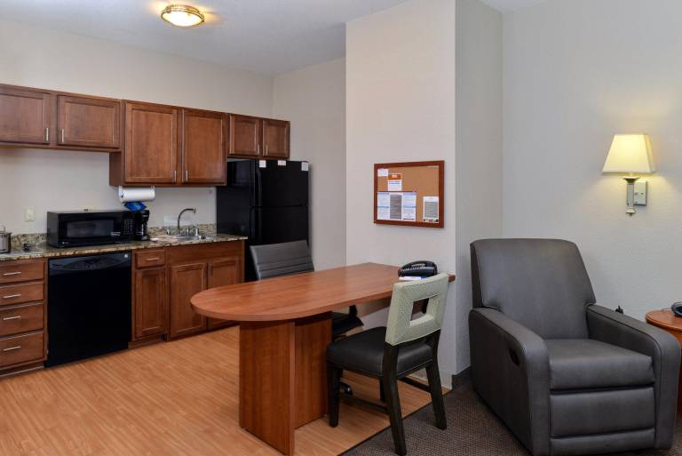 Candlewood Suites Turlock By IHG — photo 4