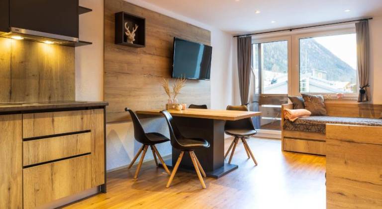 Serviced apartment with terrace & garden | Suitable for remote work — photo 3