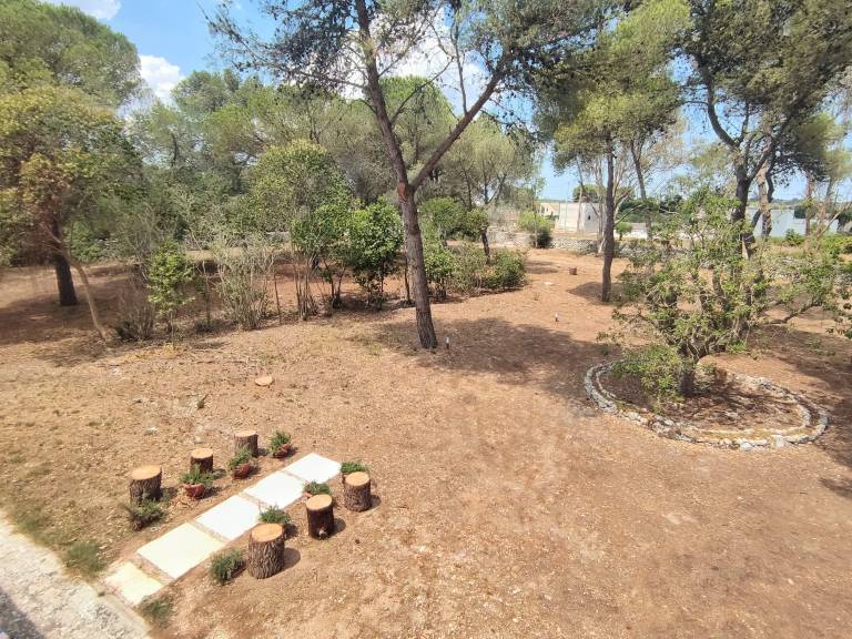 Family-friendly nice villa with yard | Pets allowed — photo 5