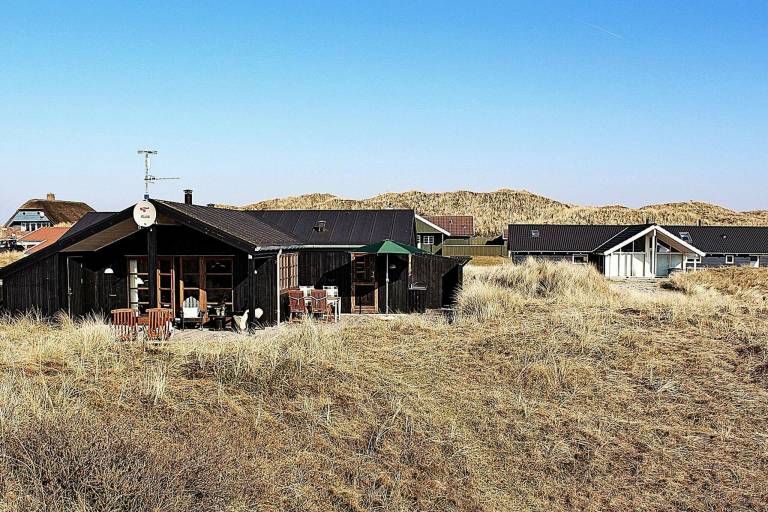 House with hot tub, terrace & sauna — photo 4