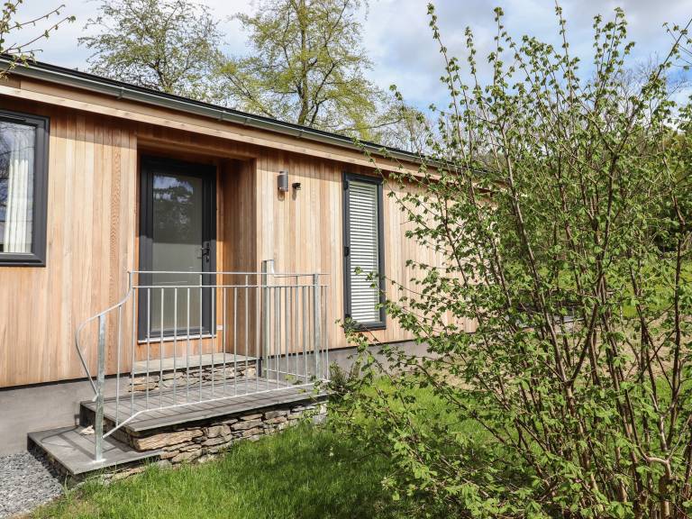 Cottage  Newby Bridge