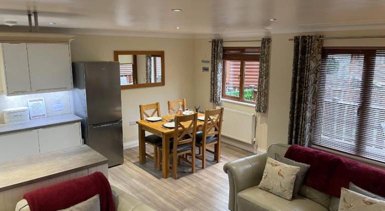 Chalet with 2 rooms for 4 persons — photo 3