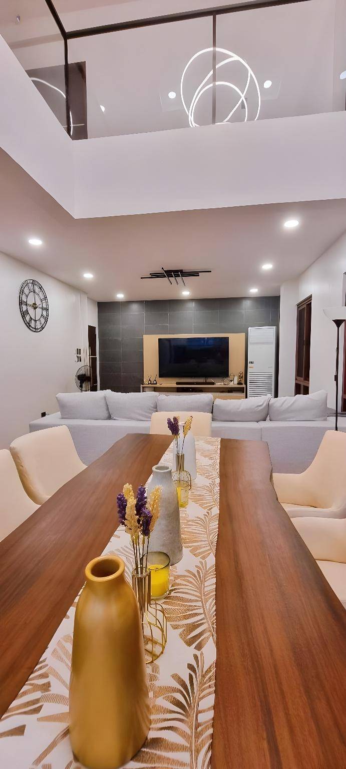 Villa with pool, yard & hot tub | Pet-friendly in Angeles City