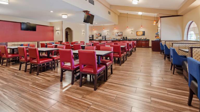 Best Western Plus Heritage Inn — photo 4
