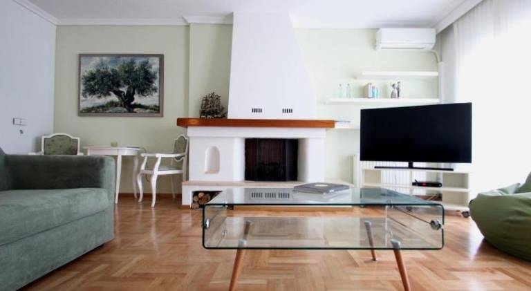 Apartment Kalamaria