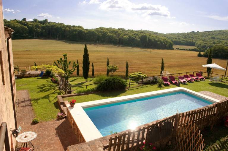Villa with hot tub, private pool & garden | Panoramic view — photo 4