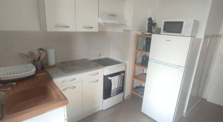 Rental apartment with 2 rooms for 6 persons — photo 3