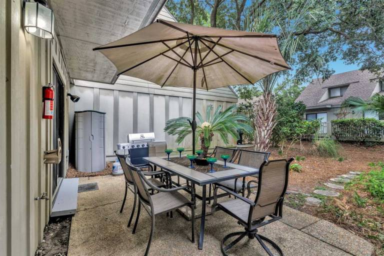 536 Queen''s Grant @ Palmetto Dunes Pet-Friendly Private Patio Walk to Beach — photo 4