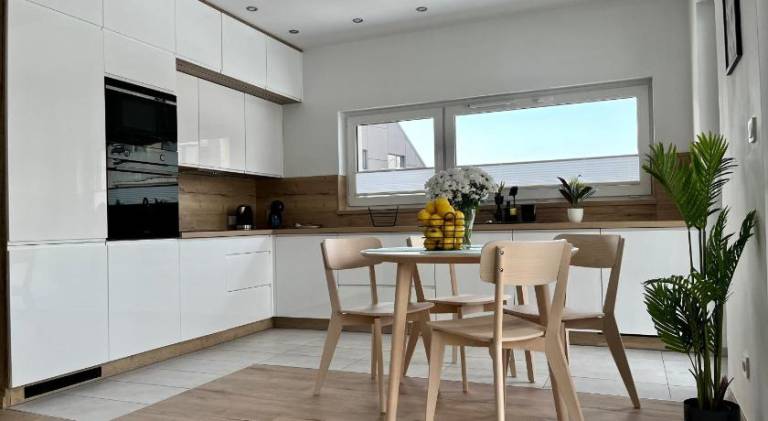 Pleasant holiday apartment with terrace | Pets allowed — photo 2