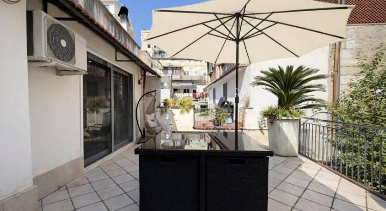 Apartment with garden, terrace & barbeque — photo 5