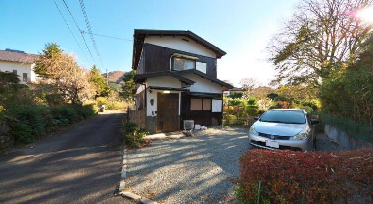 Holiday apartment with 3 rooms for 6 persons in Hakone