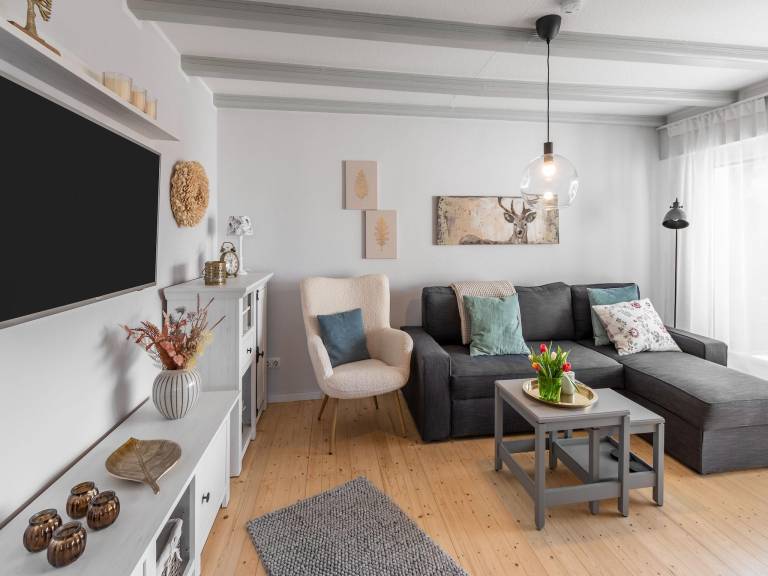 Vacation home with sauna & terrace | Pet-friendly — photo 2