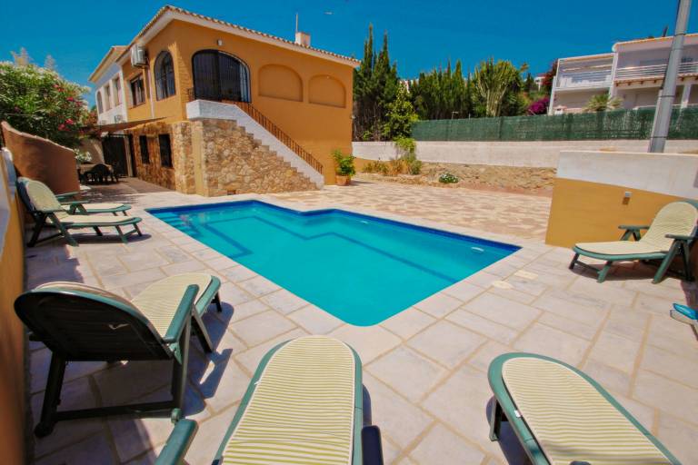 Basetes - holiday home with private swimming pool in Calpe in Alicante