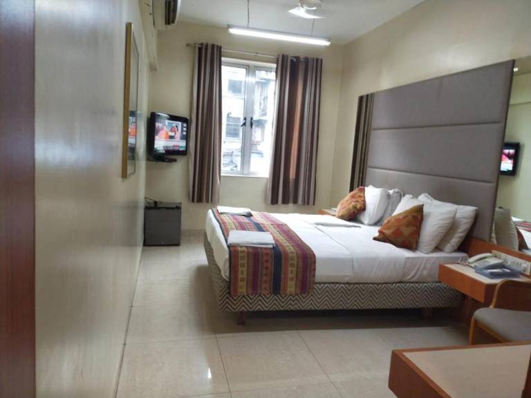 Empire Hotel Grant Road