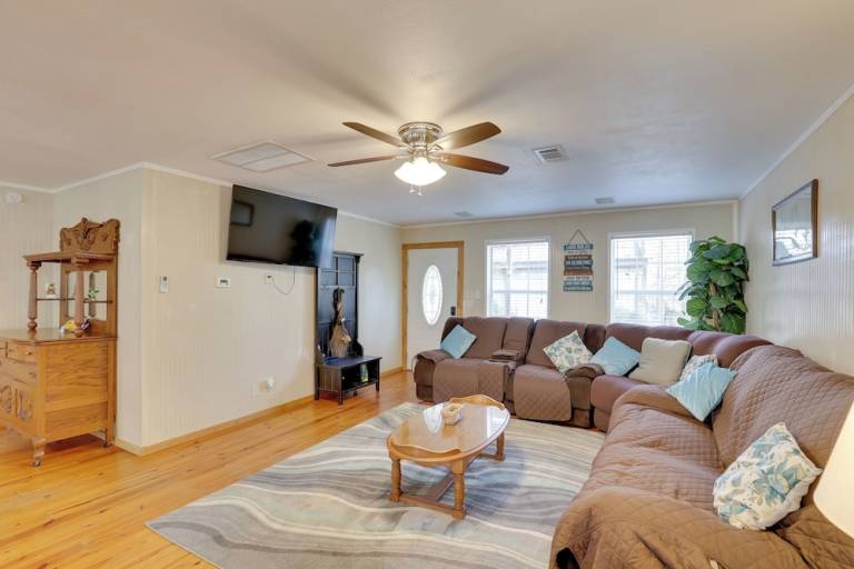 Cottage Milam