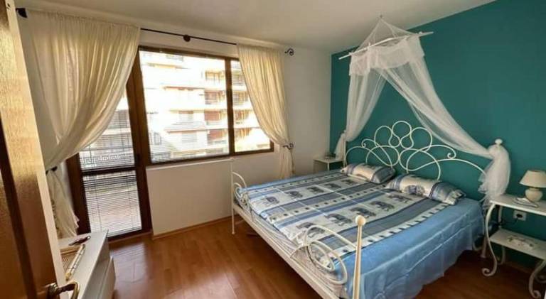 Apartment with pool | Next to the beach | Dogs allowed in Sveti Vlas