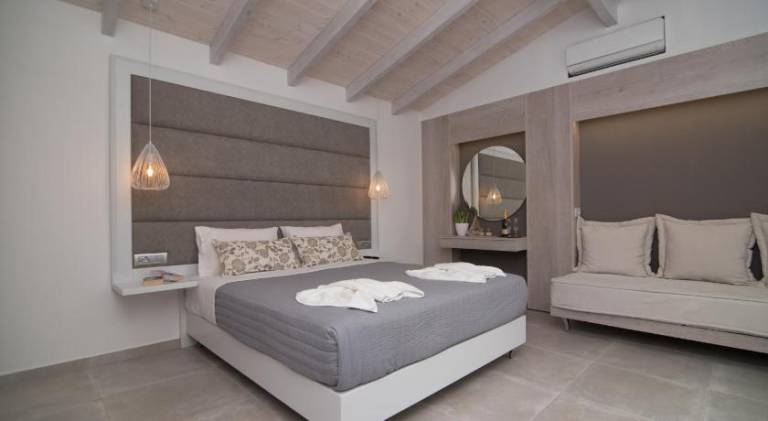 σπίτι Παραλία Λυγαριά