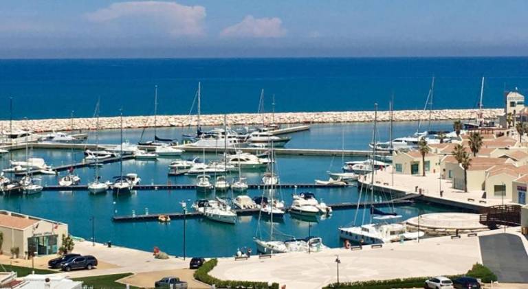 Charming serviced apartment with patio | Close to the beach | Suitable for remote work | Pet-friendly — photo 4