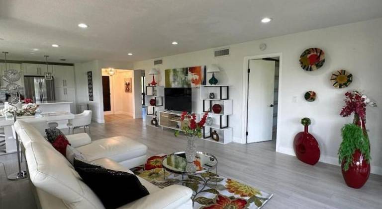 Rental apartment with pool | Pets allowed — photo 2