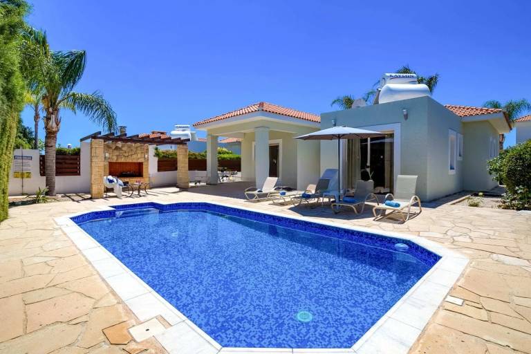 Villa Peyia
