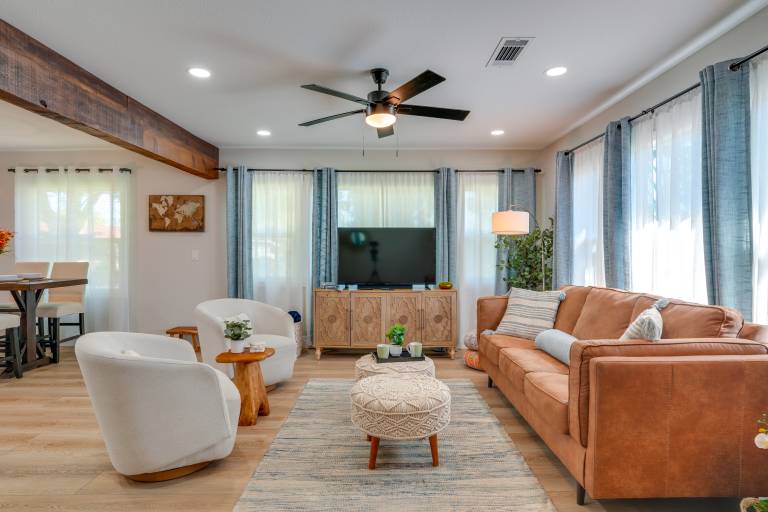 Downtown Modesto Gem! Updated Family Home — photo 5