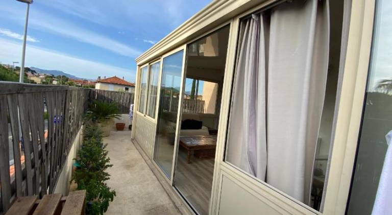 Rental apartment with terrace — photo 4