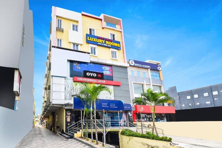 Hotel O LUCKY GRAND