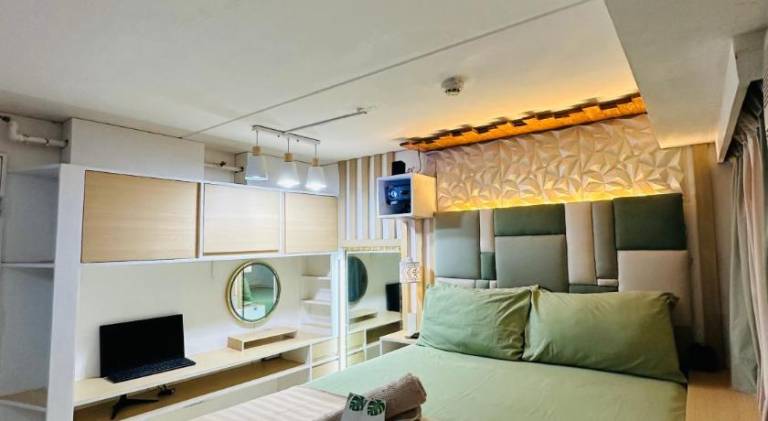 Aesthetic Condo Unit with Cinema Home Theater Japan Technology — photo 2