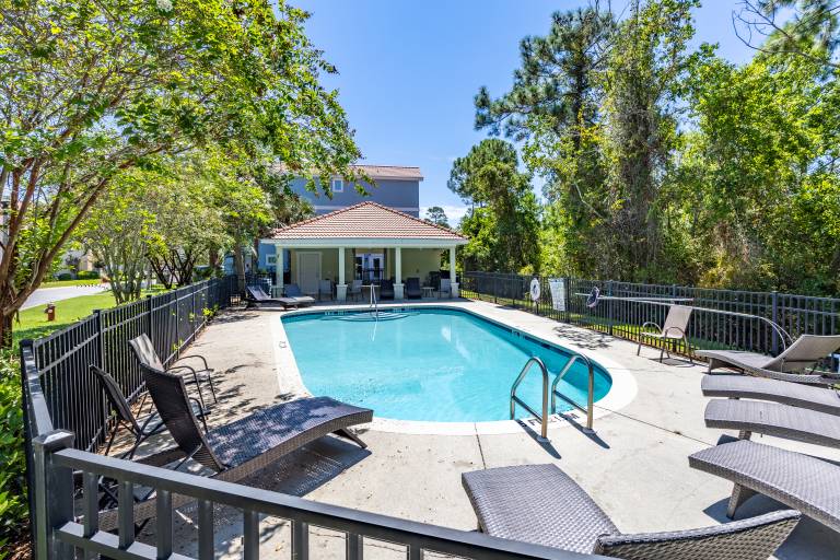 House  Gulf Beach Heights