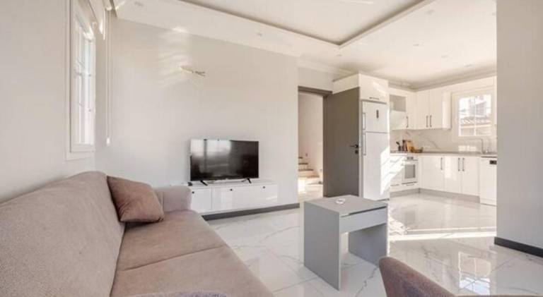 Pleasant villa with barbeque, pool & garden | Pets are welcome — photo 2