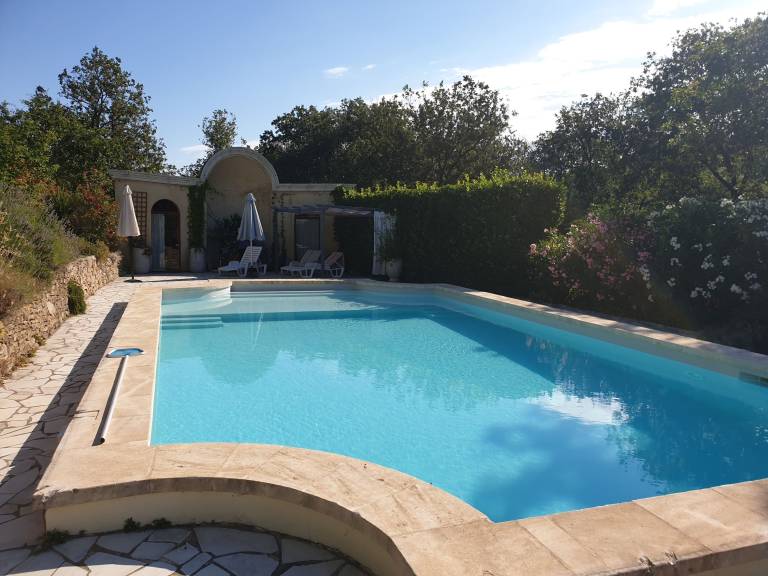 Maison de vacances Saint-Julien-de-Peyrolas