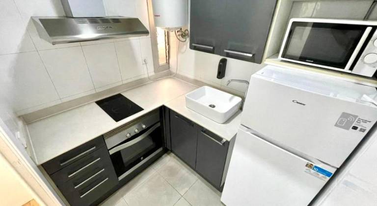 Gran apartamento nuevo de 3 Hab, a 1 minuto del metro HBB — photo 2