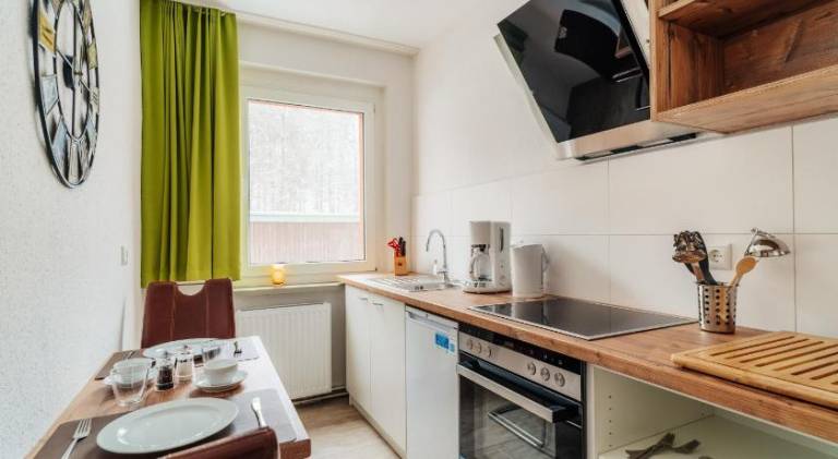 Holiday apartment with garden — photo 3