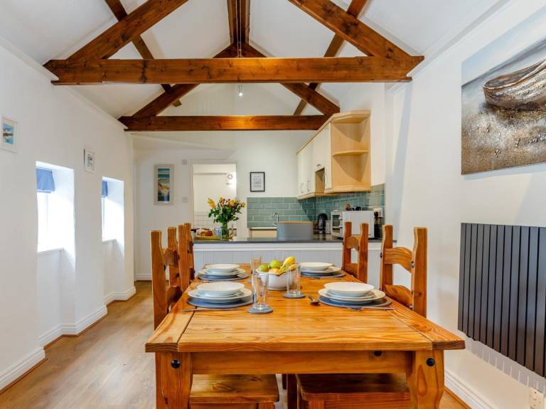 Fully equipped cottage with yard & terrace | Pets allowed — photo 5
