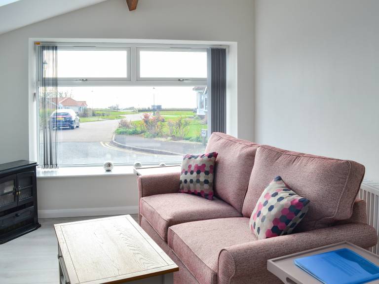 Family-friendly beautiful cottage | Sea view | Close to the beach | Dogs allowed — photo 2