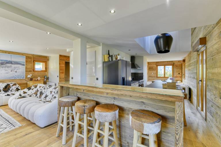 Children-friendly chalet with terrace & garden | Mountain view | Pets allowed in Combloux
