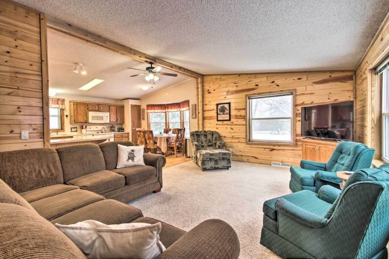 Cabin  Crosby