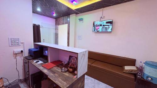 HoTEL DARBAR PALACE