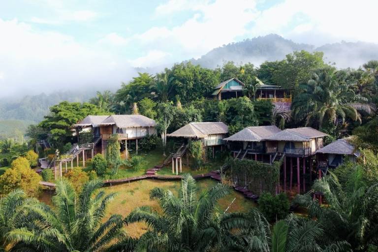 Resort  Khlong Sok
