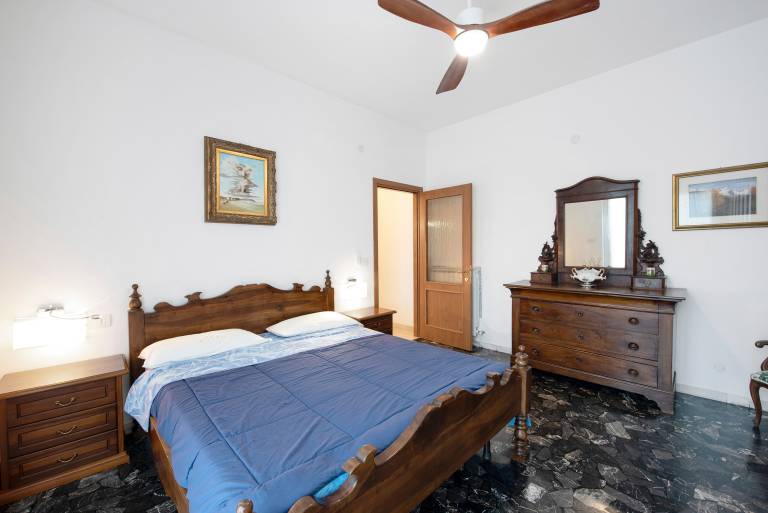 Apartment 'Il Porto' with Private Terrace, Private Garden and Wi-Fi — photo 4