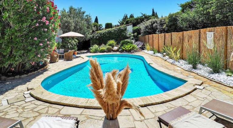 Vacation home with pool in Les Baux-de-Provence