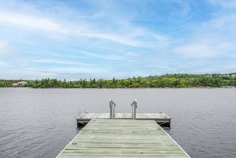 Family-friendly vacation home with pool | Good for workation | Dogs allowed — photo 3