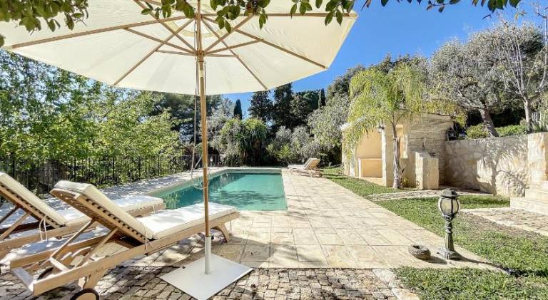 Fully equipped villa with BBQ, heated pool & garden | Pets allowed in Saint-Paul-de-Vence